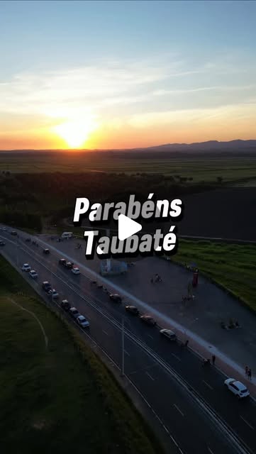 Vista de Taubaté ao entardecer, a cidade onde Ortiz Junior foi prefeito